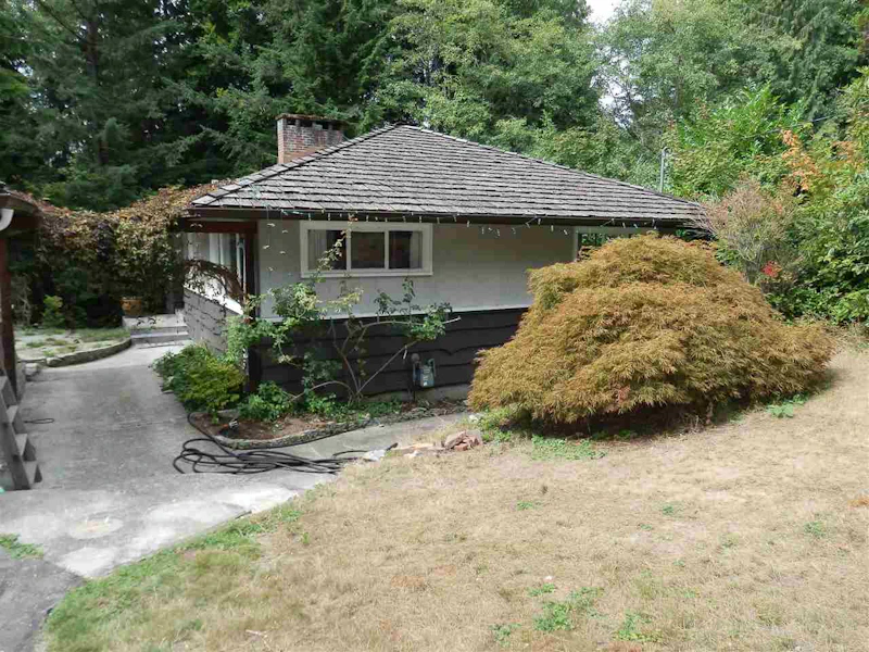 3833 Emerald Drive, North Vancouver BC V7R 3B6