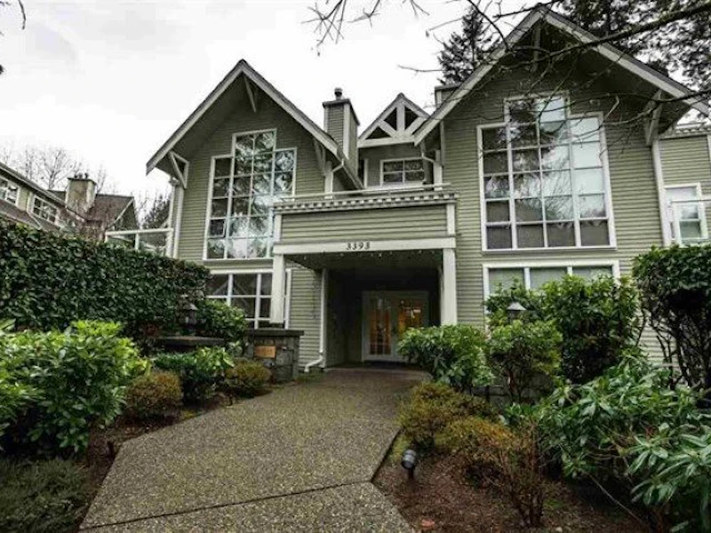 302 - 3393 Capilano Crescent, North Vancouver BC V7R 4H8