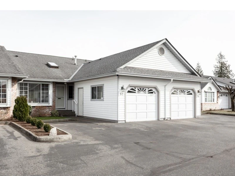52 - 33922 King Road, Abbotsford BC V2S 7N1