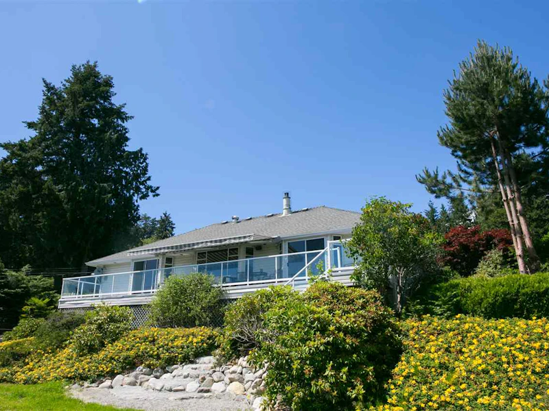 1001 Grandview Road, Gibsons BC