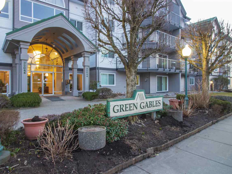 403 - 32044 Old Yale Road, Abbotsford BC V2T 2C9