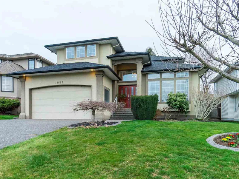 19087 62a Avenue, Surrey BC V3S 8C6