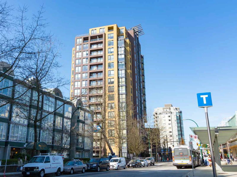 201 - 3438 Vanness Avenue, Vancouver BC V5R 6E7