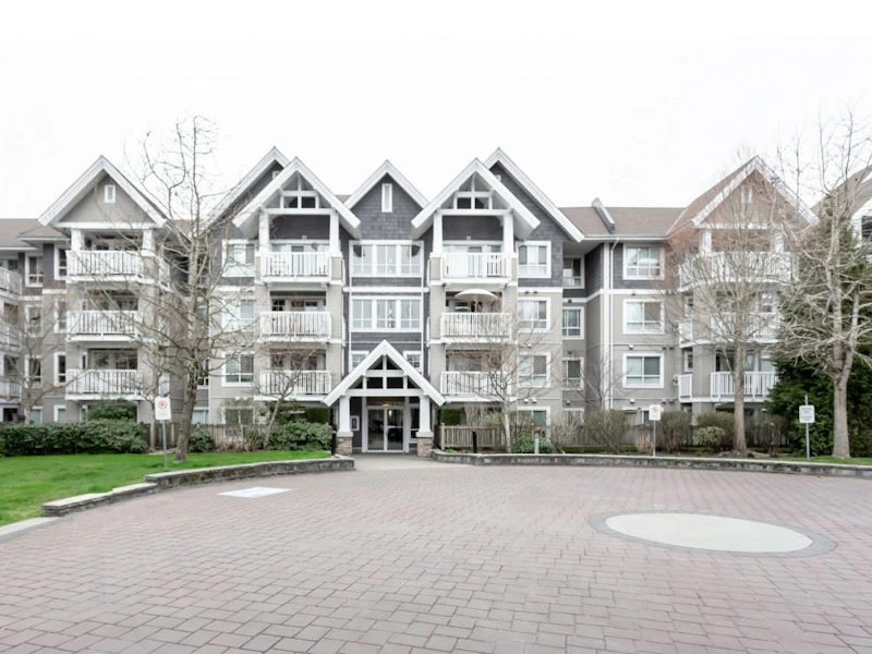 407 - 20750 Duncan Way, Langley BC V3A 9J6