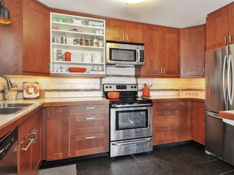 302 - 391 E 7th Avenue, Vancouver BC V5T 4H1