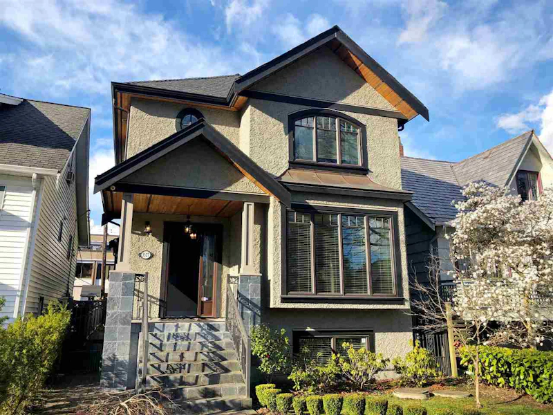 3527 W 42nd Avenue, Vancouver BC V6N 3H5