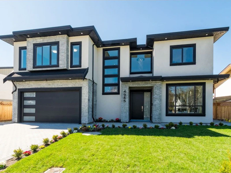 4945 205a Street, Langley BC V3A 2A8