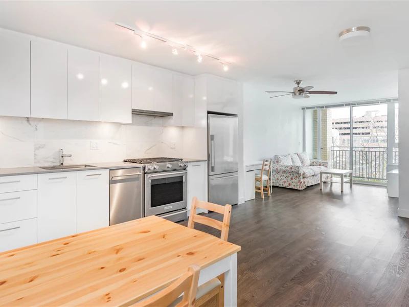 503 - 231 E Pender Street, Vancouver BC V6A 1T8
