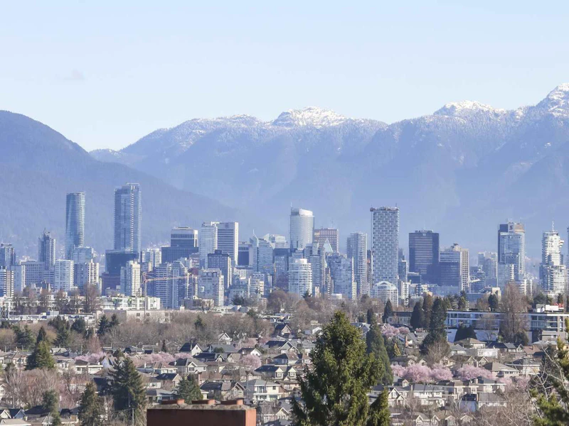 2886 W 28th Avenue, Vancouver BC V6L 1W9