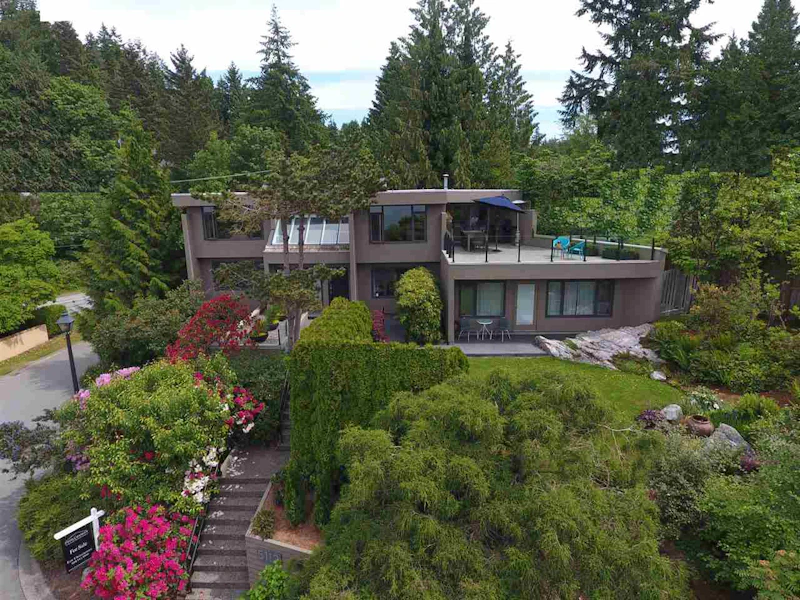 5112 Mariner Close, West Vancouver BC V7W 3G9