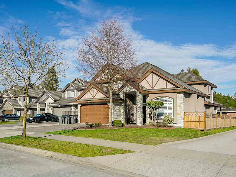 6430 140th Street, Surrey BC V3W 9H9
