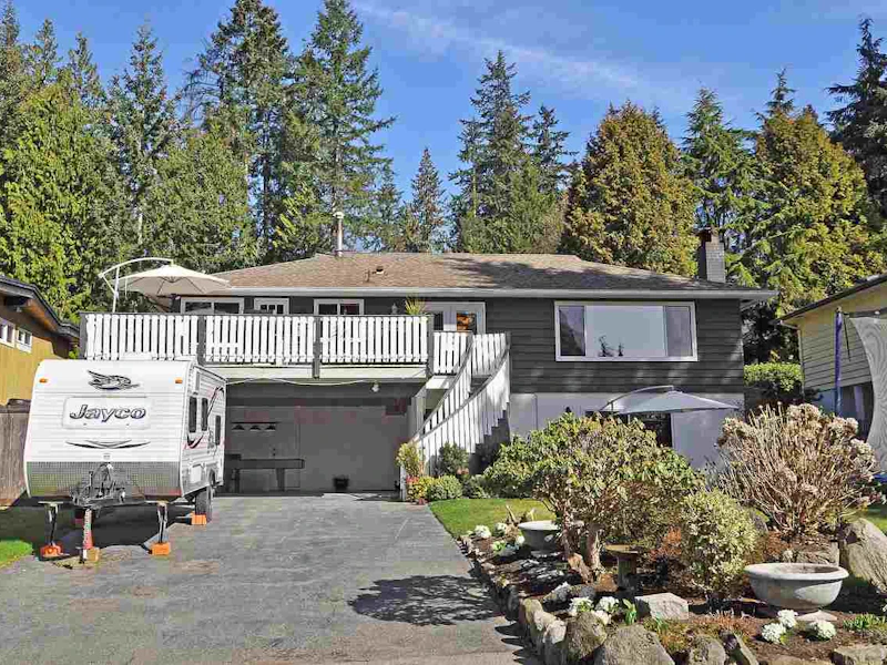3182 Strathaven Lane, North Vancouver BC V7H 1G2