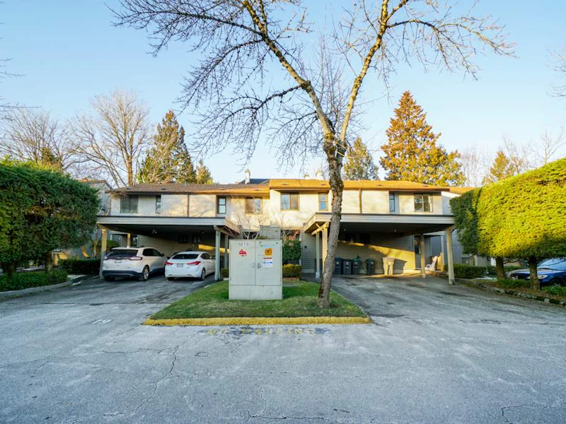 9 - 9955 140th Street, Surrey BC V3T 4M4