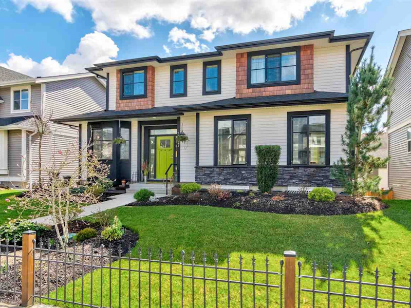 27024 35a Avenue, Langley BC V3A 2P9