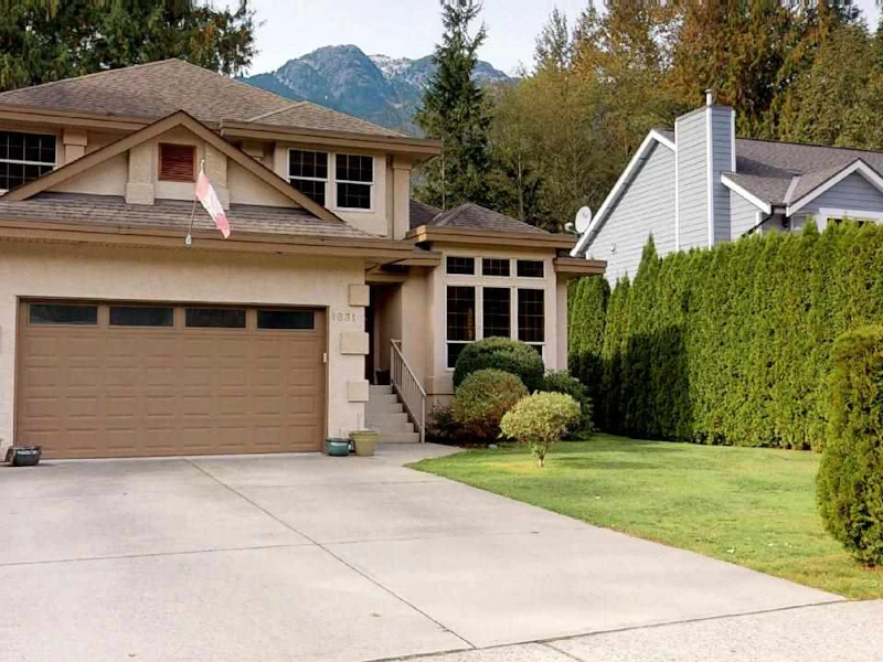 1631 Macdonald Place, Squamish BC V0N 1H0