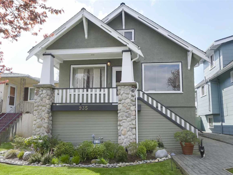 935 Windermere Street, Vancouver BC V5K 4J6