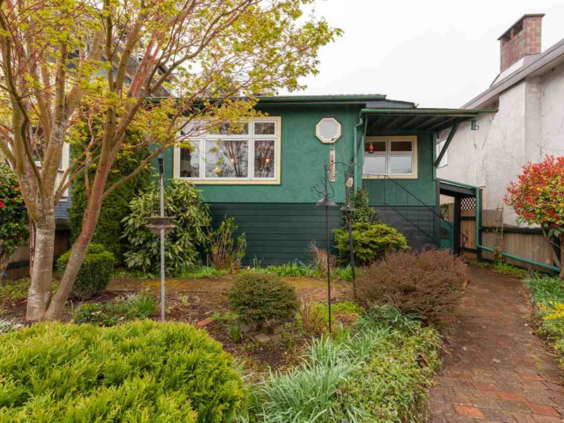 920 E 28th Avenue, Vancouver BC V5V 2P2