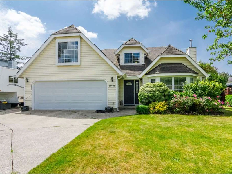 19786 34a Avenue, Langley BC V3A 7W6