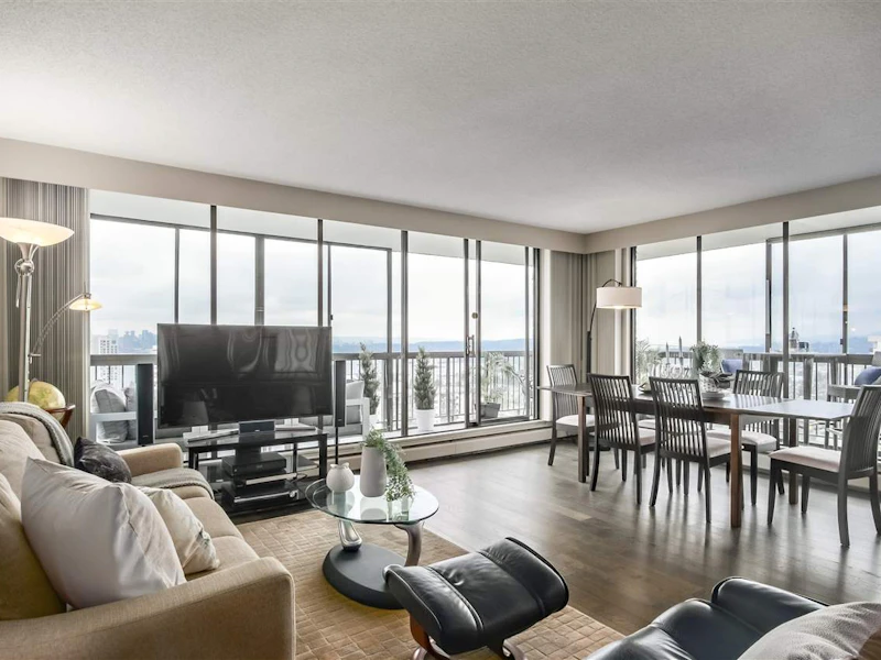 1103 - 114 W Keith Road, North Vancouver BC V7M 3C9