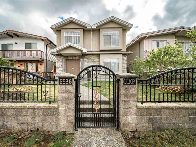 1 - 6936 Culloden Street, Vancouver BC V5X 4J7