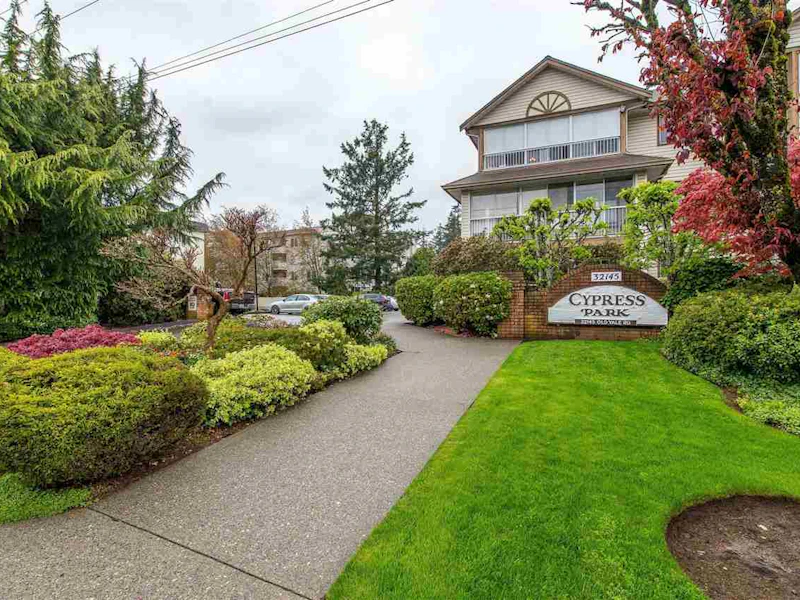 204 - 32145 Old Yale Road, Abbotsford BC V2T 2C8
