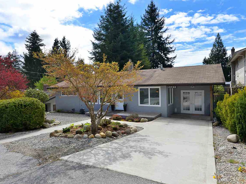 5793 Ebbtide Street, Sechelt BC