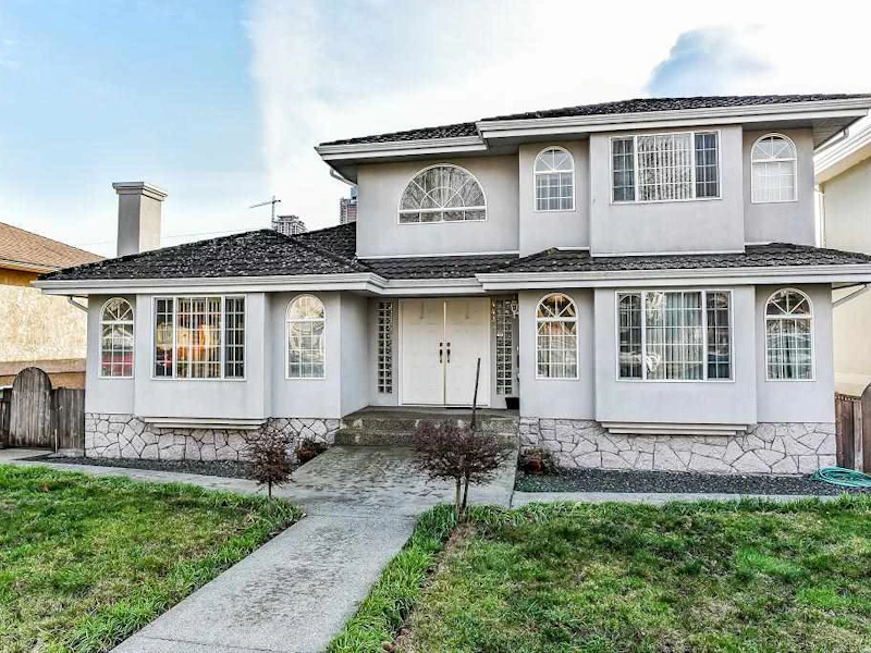 4430 William Street, Burnaby BC V5C 3K1