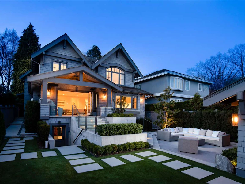 3350 W 36th Avenue, Vancouver BC V6N 2R9
