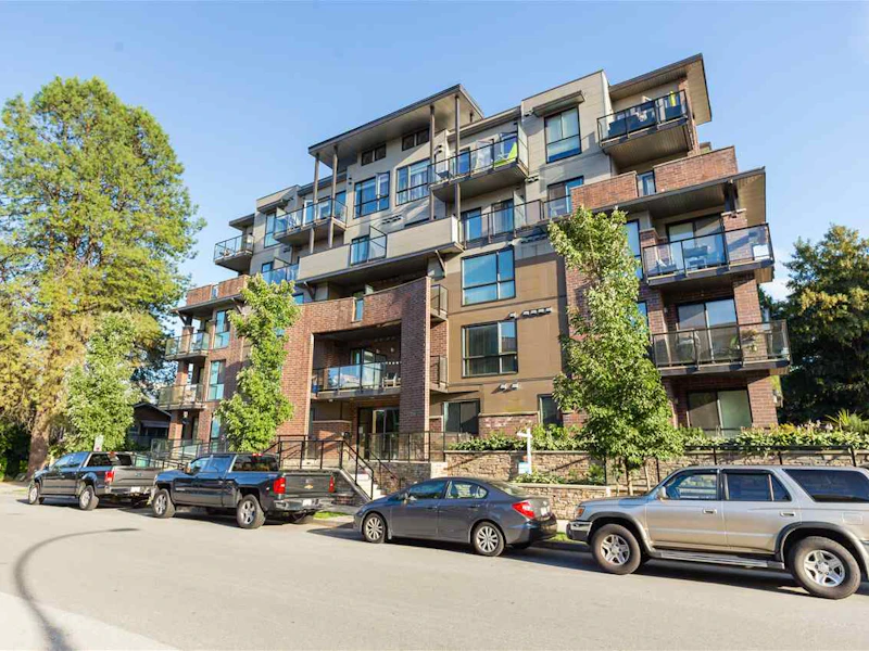 205 - 2214 Kelly Avenue, Port Coquitlam BC V3C 0E5