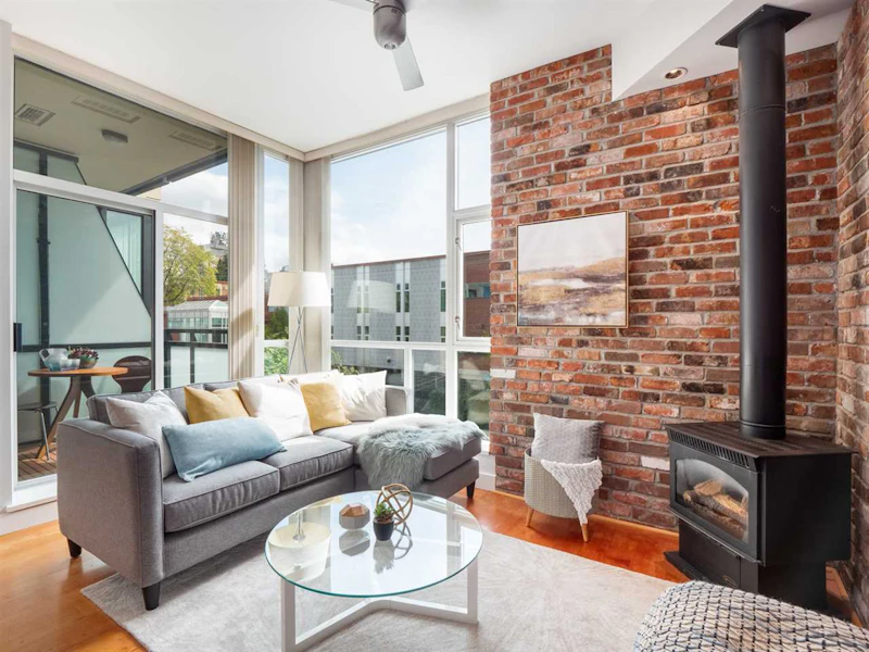 305 - 2515 Ontario Street, Vancouver BC V5T 4V4