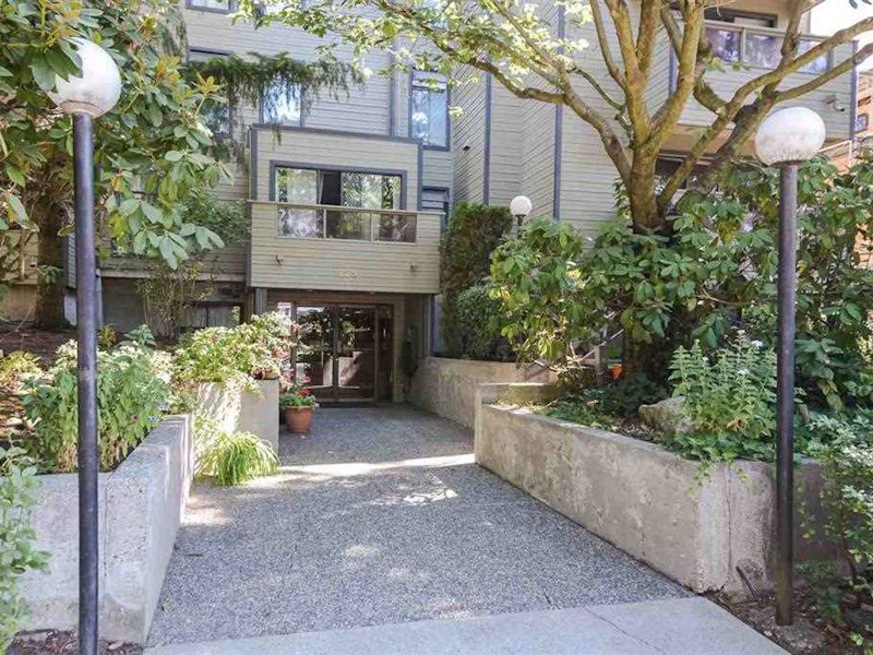 108 - 225 Mowat Street, New Westminster BC V3M 4B1