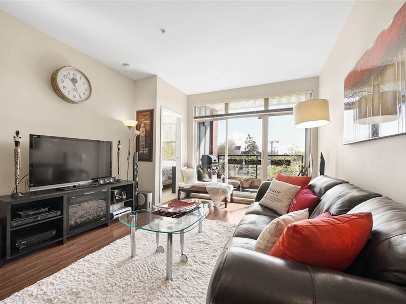 310 - 707 E 20th Avenue, Vancouver BC V5V 0B3