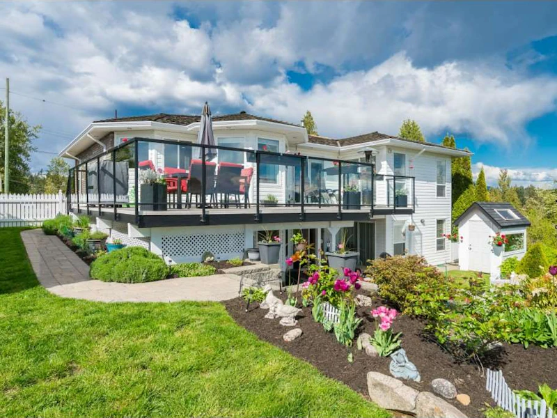 32896 12th Avenue, Mission BC V2V 2M6