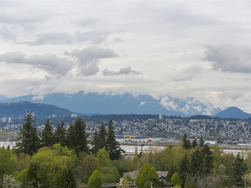 1003 - 10899 University Drive, Surrey BC V3T 5V2