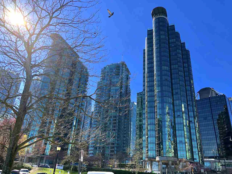 308 - 588 Broughton Street, Vancouver BC V6G 3E3