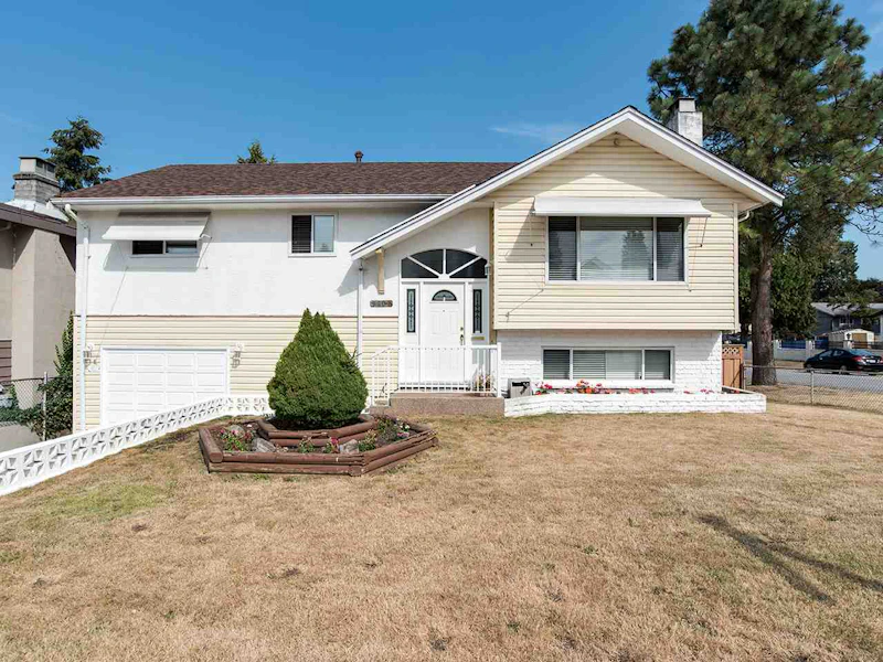 9406 118th Street, Delta BC V4C 6J4