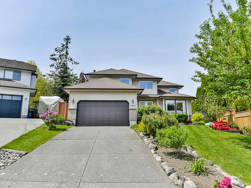 8879 212b Street, Langley BC V1M 2E2