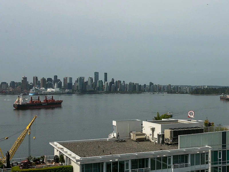 1606 - 138 E Esplanade Avenue, North Vancouver BC V7L 4X9