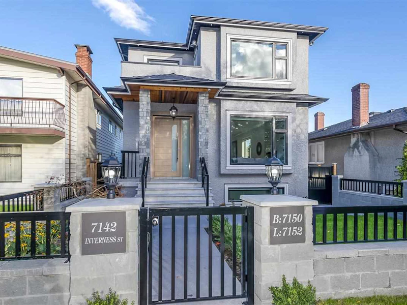 7142 Inverness Street, Vancouver BC V5X 4G8