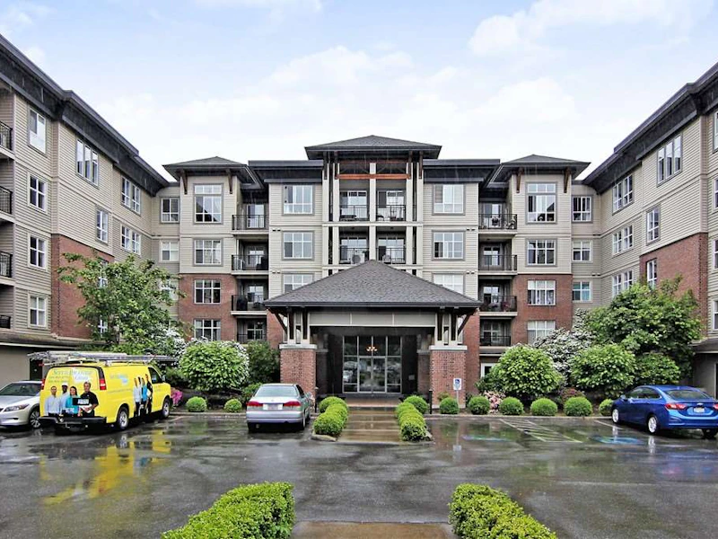 402 - 8955 Edward Street, Chilliwack BC V2P 4E2