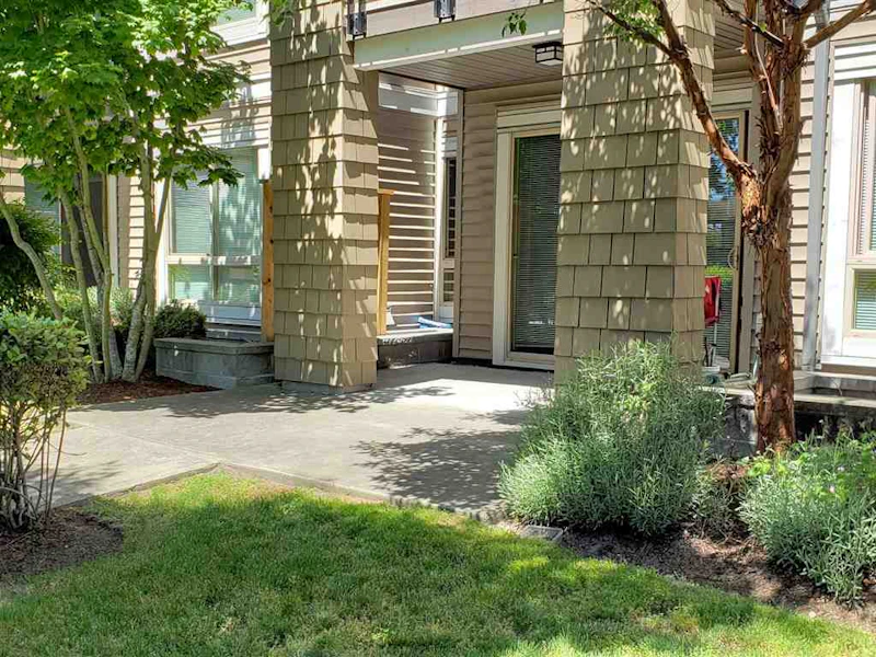 105 - 6628 120th Street, Surrey BC V3W 1T7