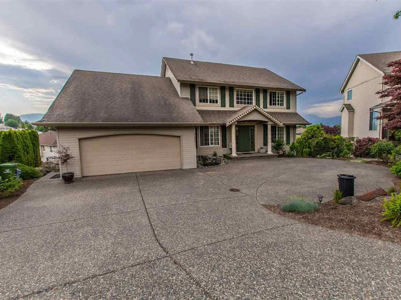 5469 Highroad Crescent, Chilliwack BC V2R 3Y1