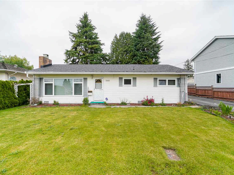 18469 58th Avenue, Surrey BC V3S 1M3