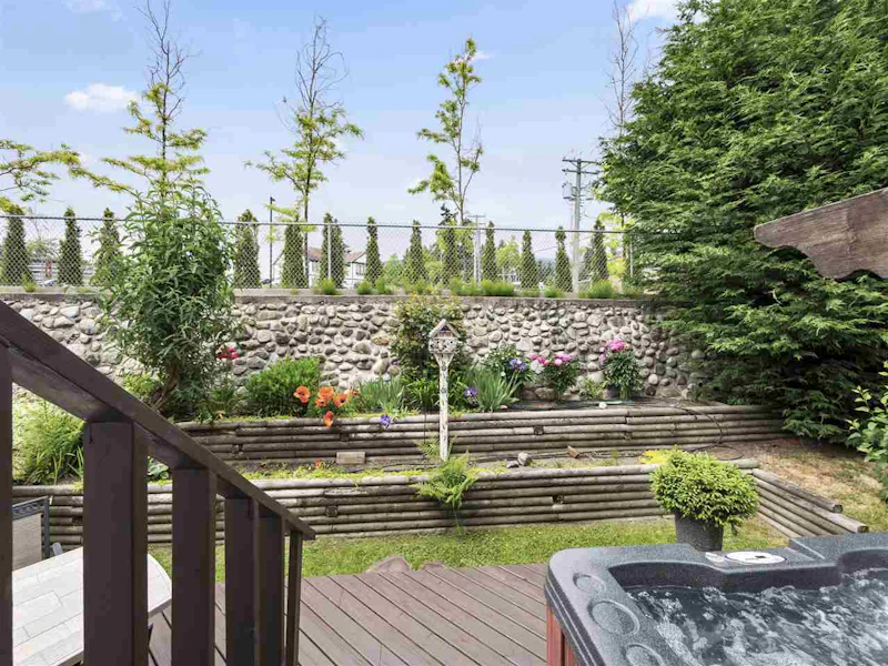 22 - 765 School Road, Gibsons BC