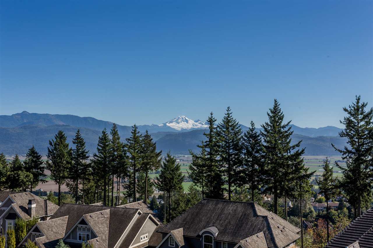 4-35689 Goodbrand Dr  