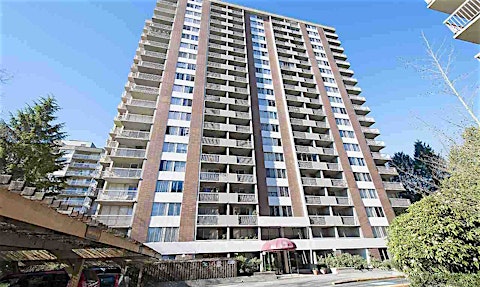 Reza Khatami, RE/MAX Crest Realty, Real Estate Agent BC | REW