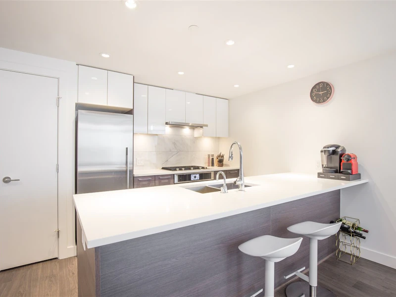 603 - 3557 Sawmill Crescent, Vancouver BC