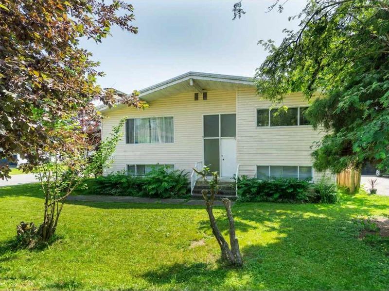 34910 Dewdney Trunk Road, Mission BC V2V 6S2