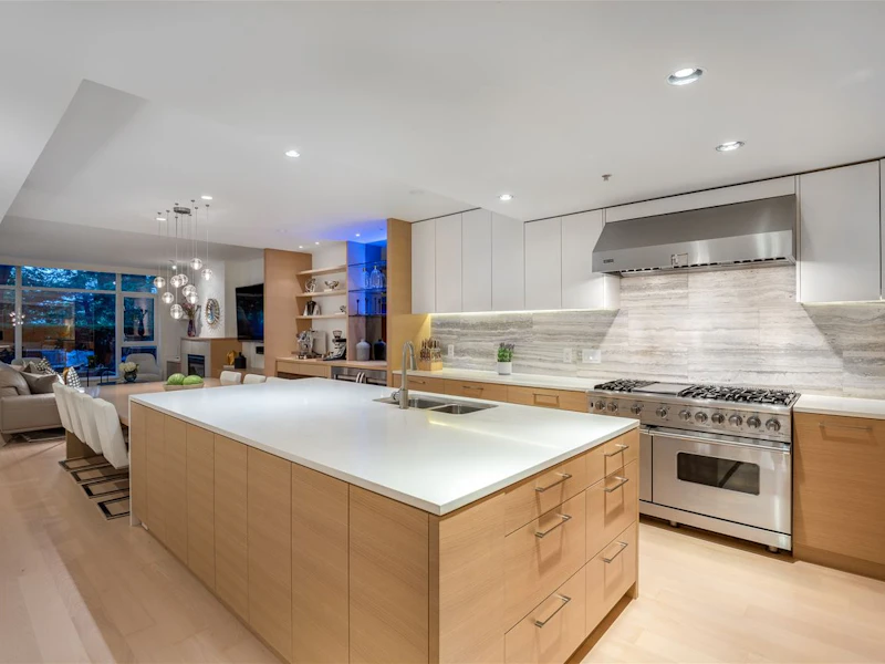 TH21 - 1281 W Cordova Street, Vancouver BC V6C 3R5