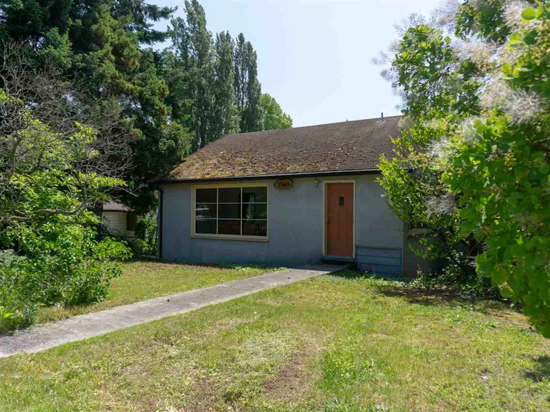 5769 Mermaid Street, Sechelt BC